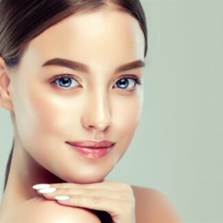 <strong>Βαθύς καθαρισμός </strong>προσώπου<strong> </strong>με τη σύγχρονη μέθοδο <strong>Hydrafacial</strong>, για βαθιά ενυδάτωση & θρέψη της επιδερμίδας