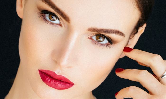 <div> <strong>Βαφή </strong>και<strong> σχηματισμός φρυδιών - Περμανάντ / Lash lift β</strong><strong>λεφαρίδων</strong><strong>, </strong>για εντυπωσιακό αποτέλεσμα που διαρκεί</div>