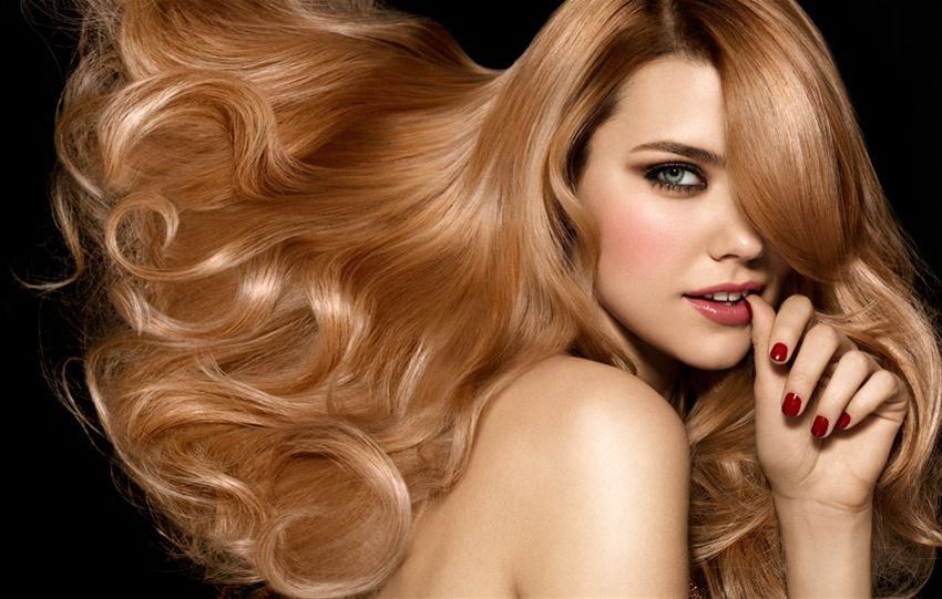 <strong>Oλική βαφή</strong> & θεραπεία αναδόμησης | περμανάντ με την μέθοδο <strong>Perm Curls</strong> | <strong>Beach Waves</strong> | θεραπεία ψαλίδας με το θερμοψάλιδο <strong>Care cut by Jaguar</strong>