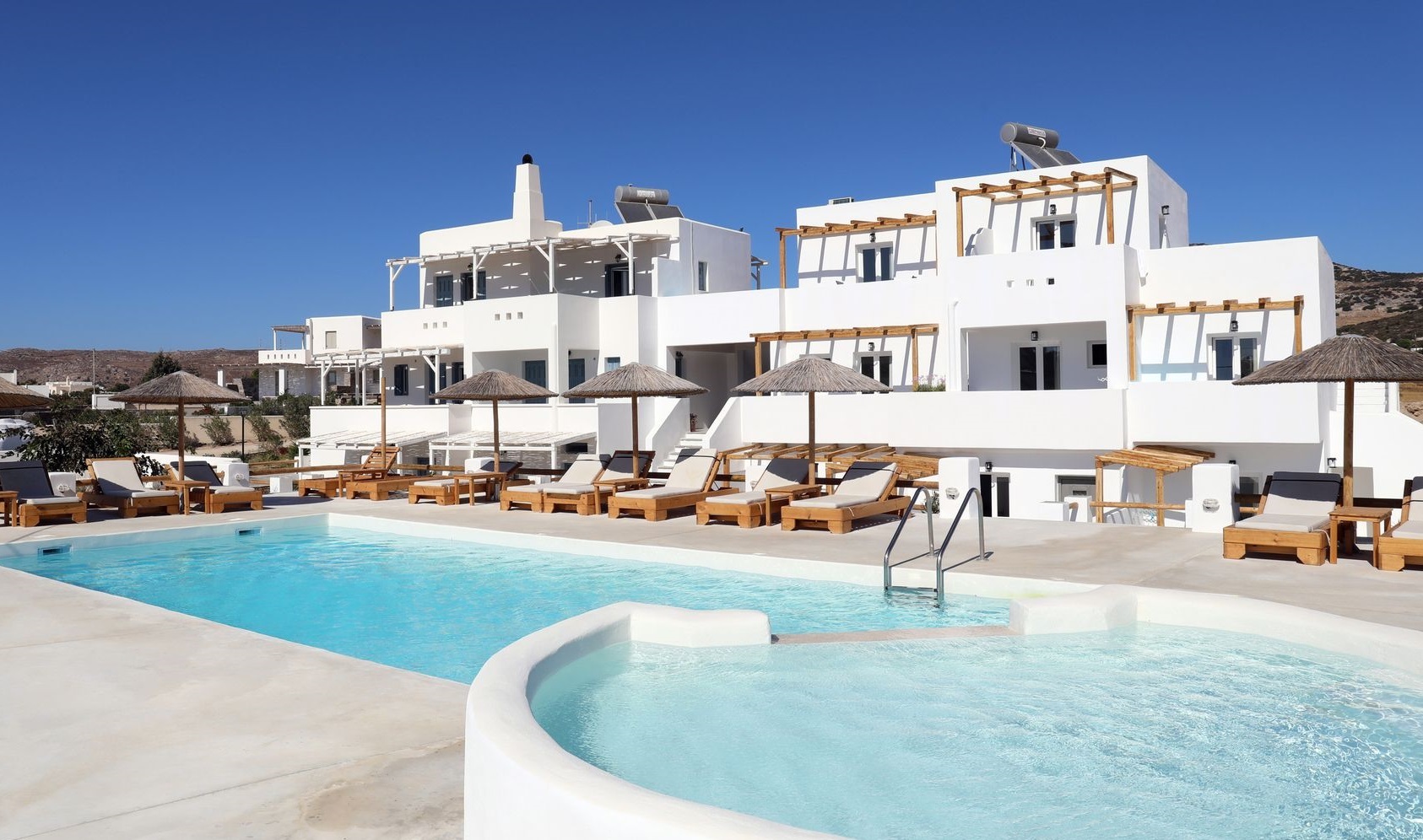 Irida Vacation Suites - Καστράκι, Νάξος