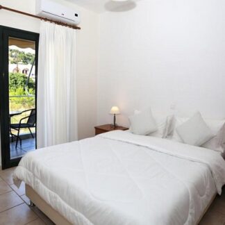 Koukounari Apartments | Αγκίστρι