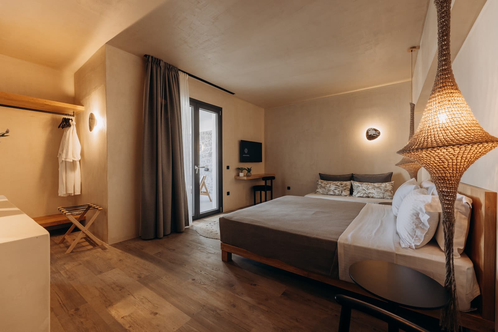 Princess Luxury Suites - Αγία Άννα, Νάξος