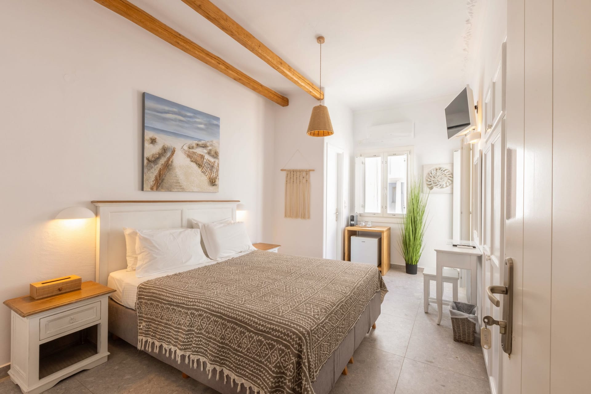 Parosquare Central Suites - Παροικιά, Πάρος