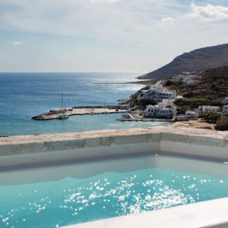 4* Zetine Suites - Αλοπρόνοια, Σίκινος