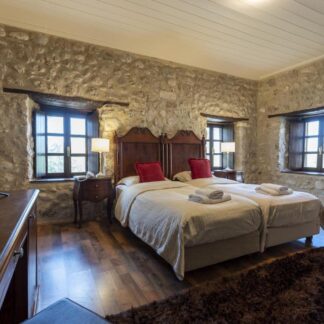 4* Semantron Traditional Village - Ελαιώνας Διακοπτού