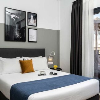 Play Theatrou a member of Brown Hotels - Αθήνα