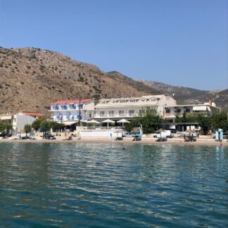 Paradisos Guesthouse - Άγιοι Πάντες, Γαλαξίδι