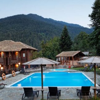 Yliessa Chalet - Δομνίστα, Καρπενήσι