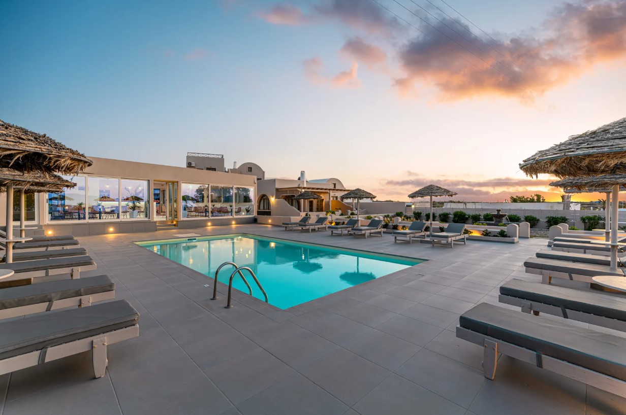 En Plo Boutique Suites - Οία, Σαντορίνη