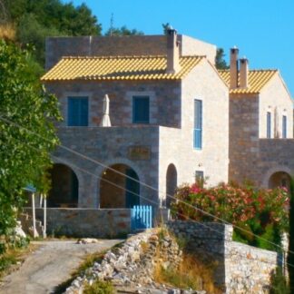 Οικολογικός Ξενώνας «Philothea» - Δροσοπηγή Μάνης