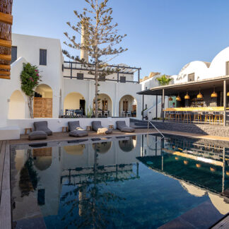 4* Scorpios Beach Hotel - Μονόλιθος, Σαντορίνη