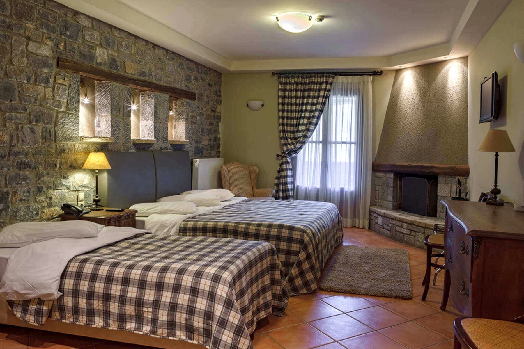 Grand Vytina Hotel & Suites - Βυτίνα