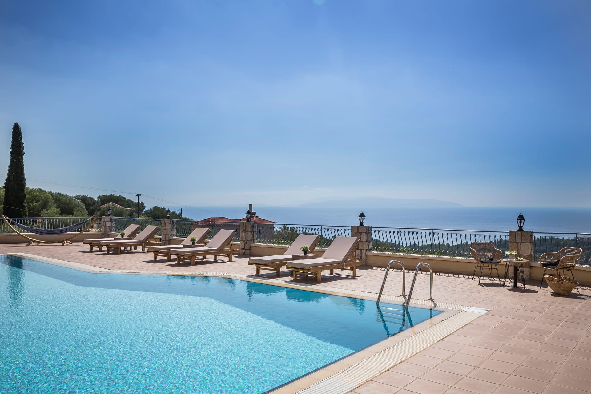 Diana Suites - Τραπεζάκι, Κεφαλονιά